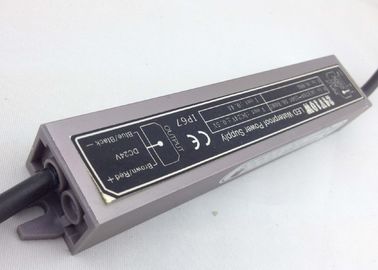 एसी 90 - 130V 10W सीसीटीवी एलईडी स्ट्रिप्स के लिए लगातार वोल्टेज एलईडी बिजली की आपूर्ति ट्रांसफार्मर