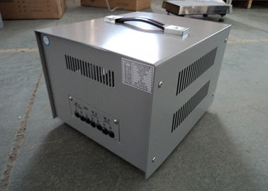 हाई पावर औद्योगिक 2 केवीए एसवीसी स्वचालित वोल्ट नियामक AVR 110V / 220V