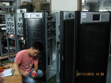 विश्वसनीय 15-400kva ऑनलाइन यूपीएस सिस्टम Sugre संरक्षण के साथ 98.5%
