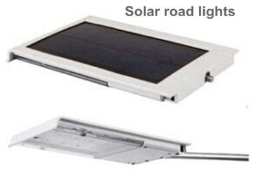 पानी के सबूत सौर प्रेरण स्ट्रीट लाइट Dimmable 110V 220V 6500K सीई ROHS उल